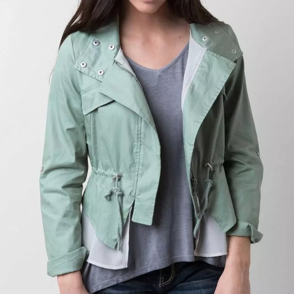 Daytrip Women Jacket Buckle Mint Green SzM Long Sleeve‎ Top